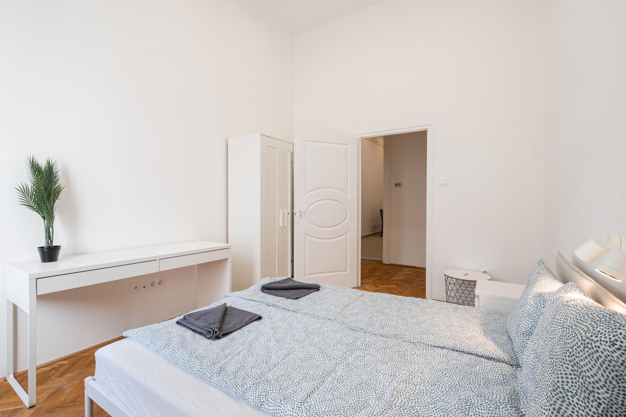 Luxurious Downtown Family Suite Budapest Eksteriør billede