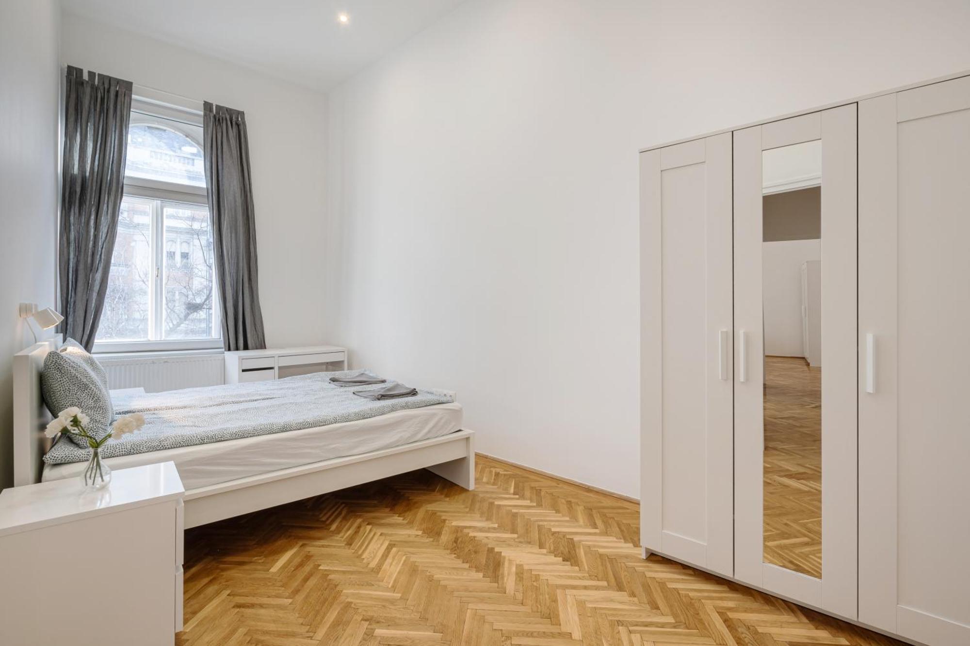 Luxurious Downtown Family Suite Budapest Eksteriør billede